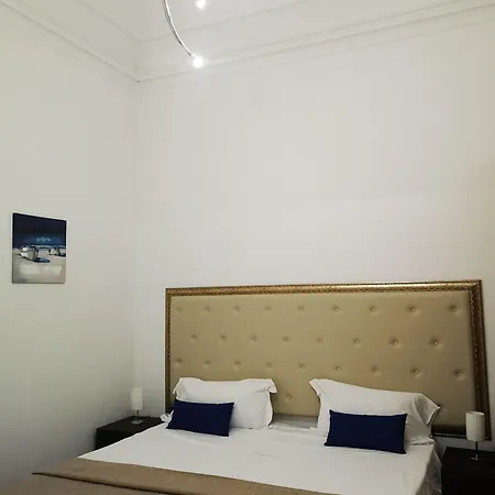 Valentino Hotel Katania