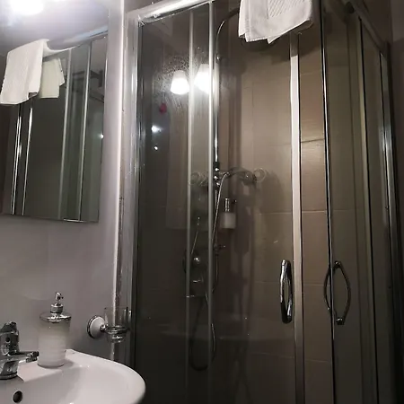 Valentino Hotel Katania